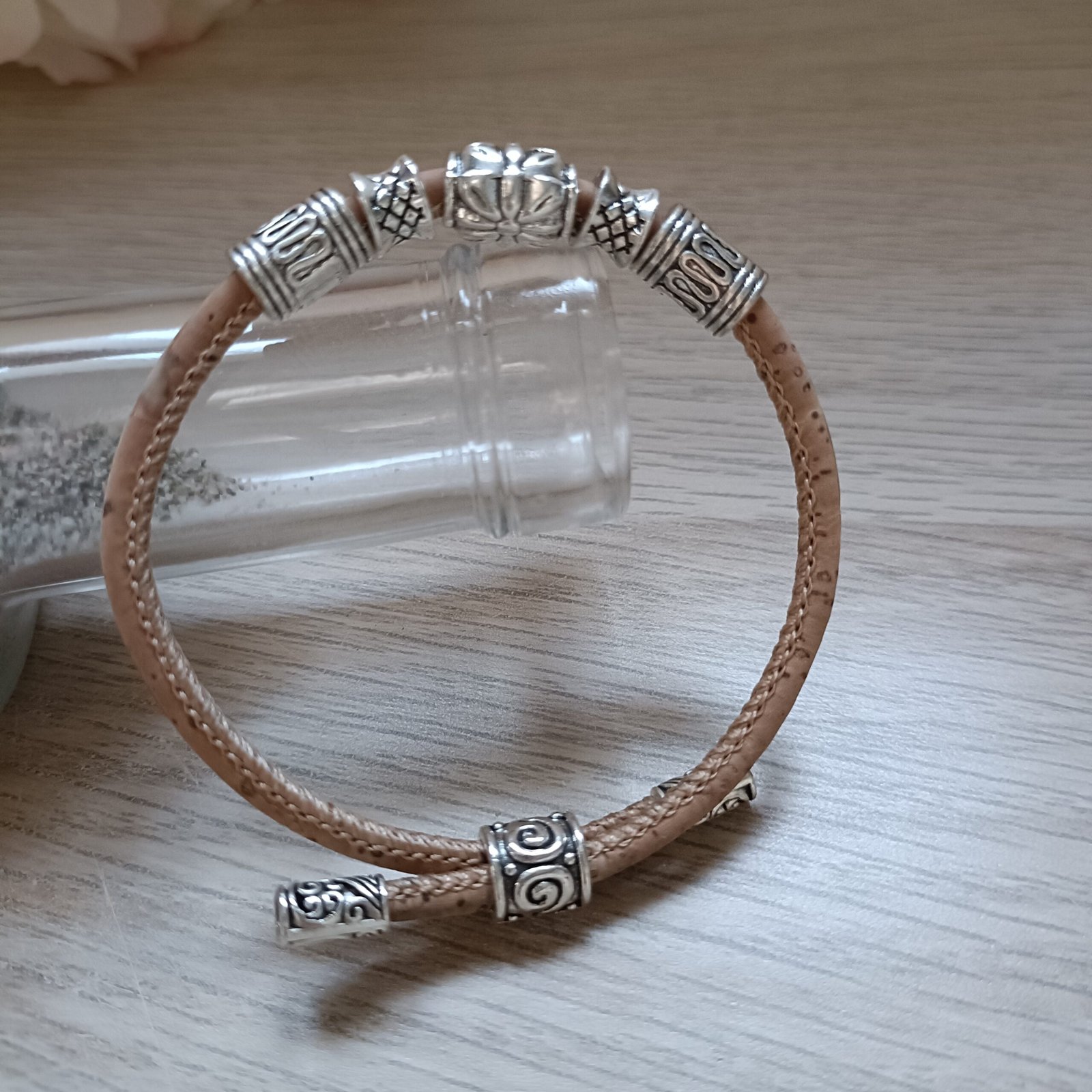 Bracelet ethnique réglable en liège – Image 7