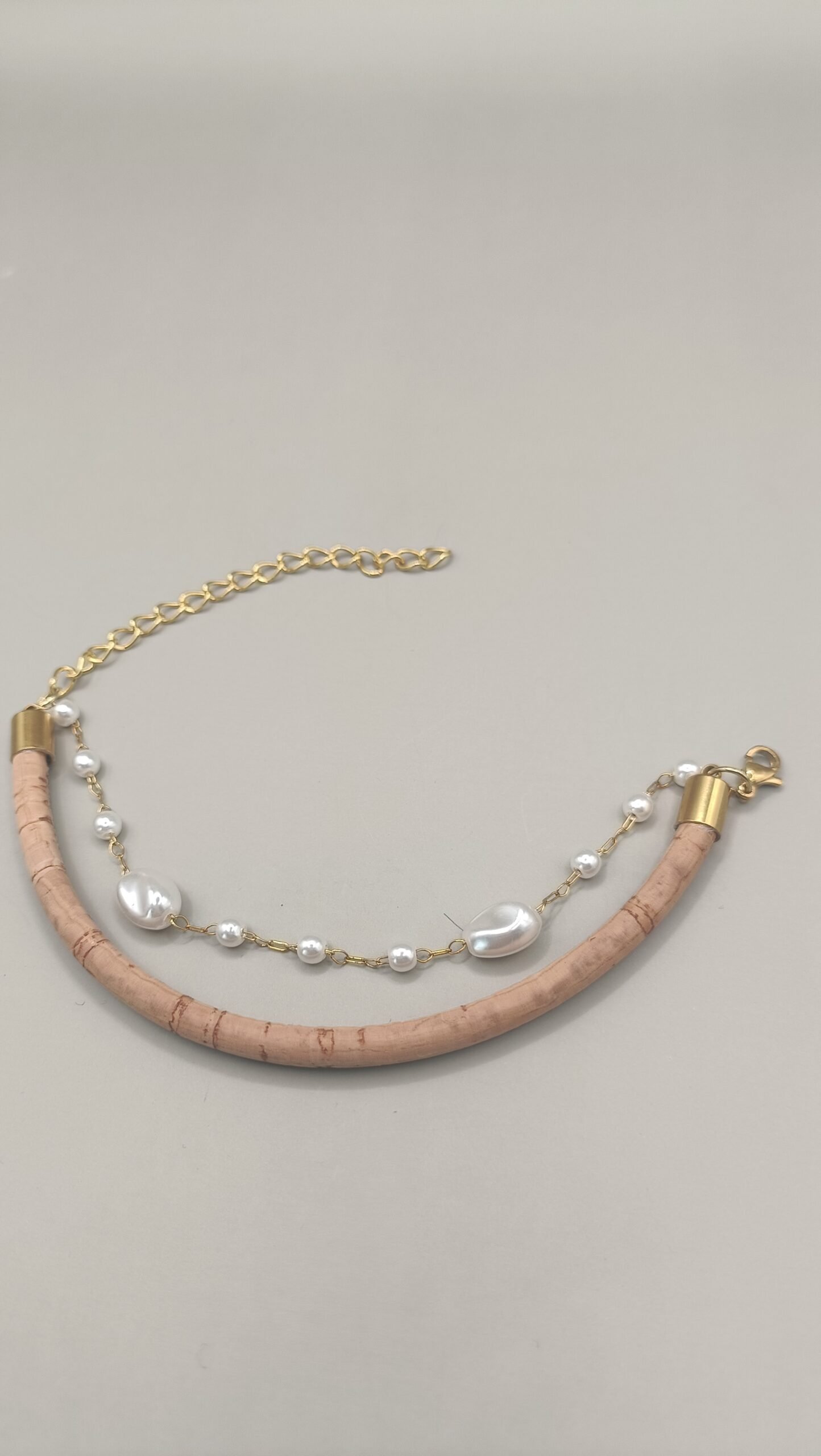 Bracelet Clara classique en liège et chaîne perlée